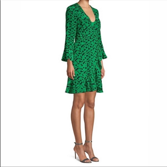 Tanya Taylor Nomi Green Silk Wrap Dress 4 - Picture 3 of 11
